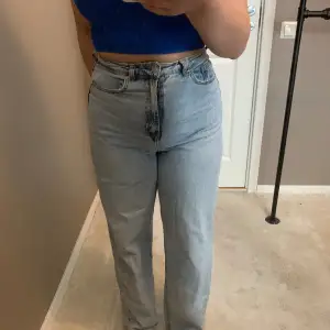 Mom Jeans från H&M Använda några gånger men sitter bra 