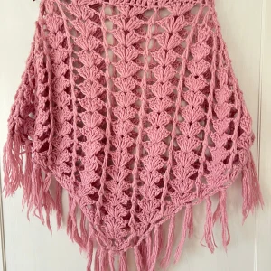 Poncho - Ljuvlig vårponcho . One size . Sparsamt använd . 