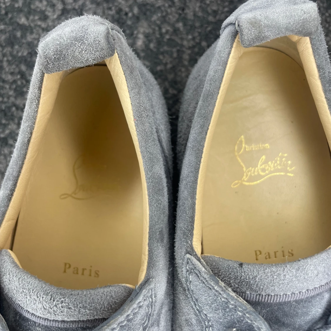 Christian Louboutin  - 92