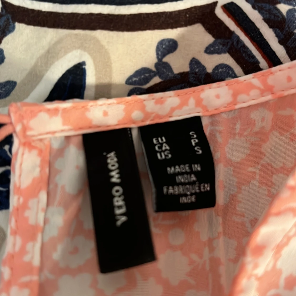 rosa blommig klänning med snöre - 91