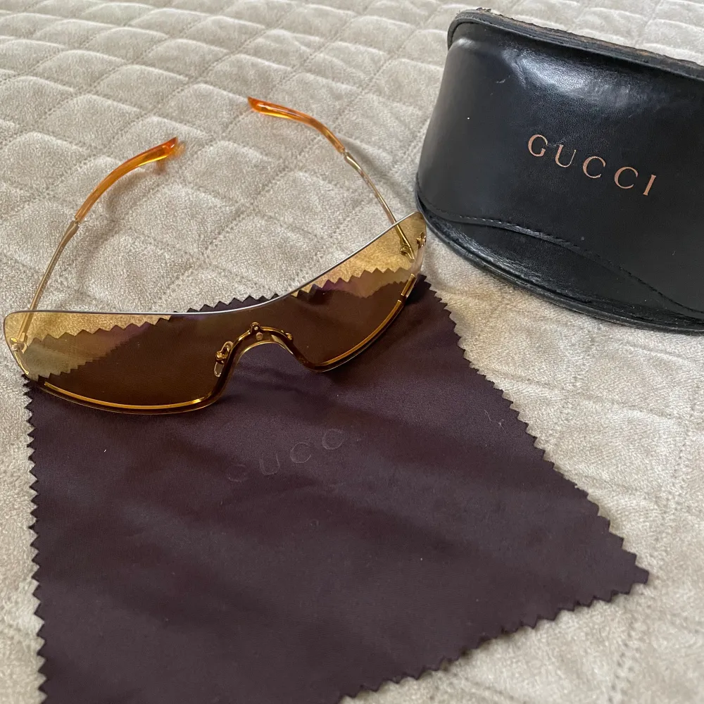 Mycket fin skick solglasögon från Gucci.. Övrigt.
