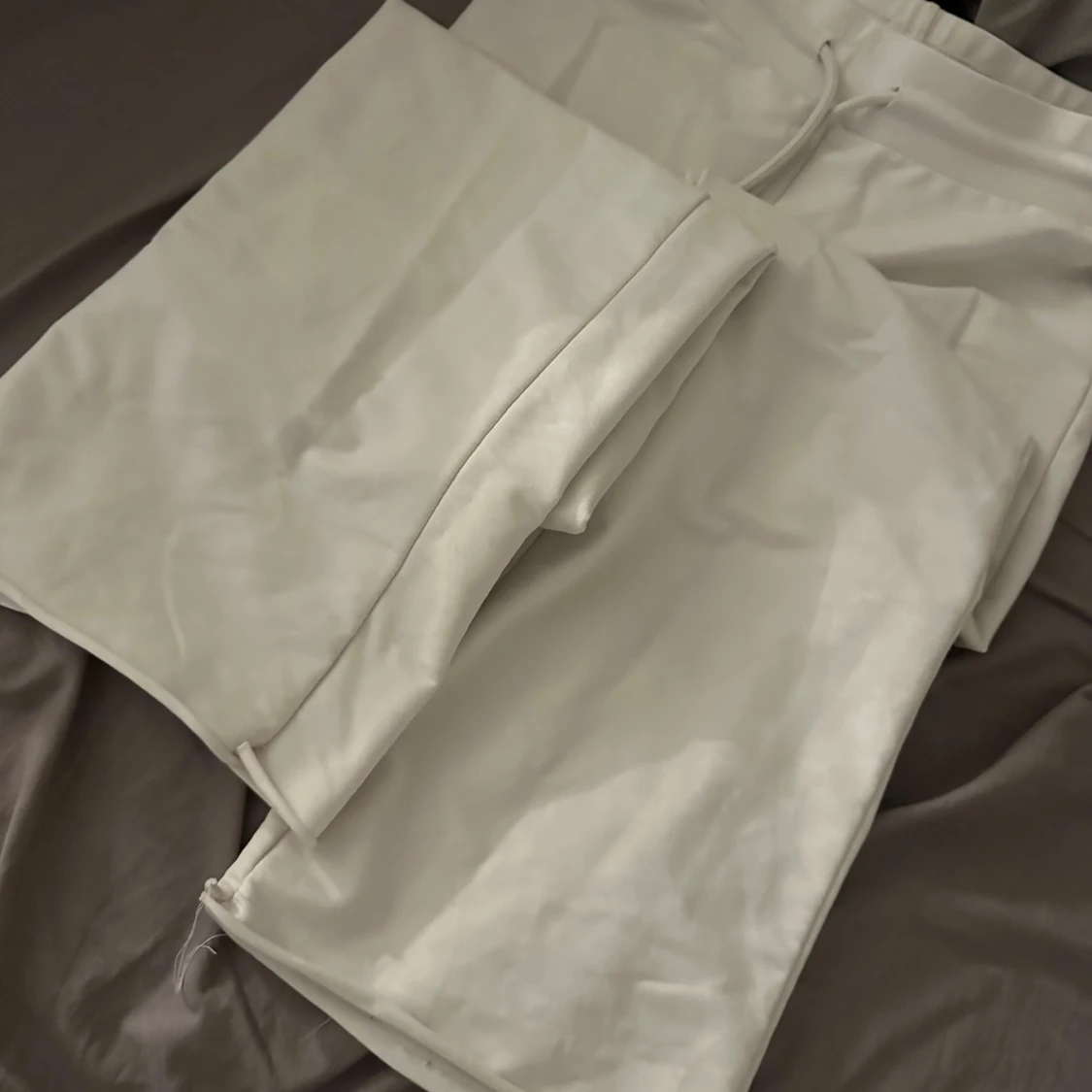 Lågmidjade mjukis - 90