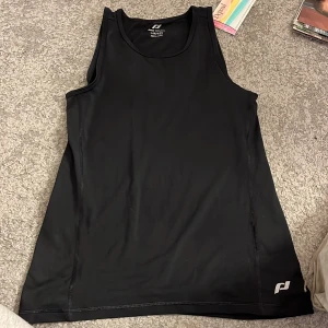 Träningslinne - Säljer denna