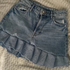 Volang kjol - Supergullig volang kjol som är handgjord💝 Kom privat för frågor💞