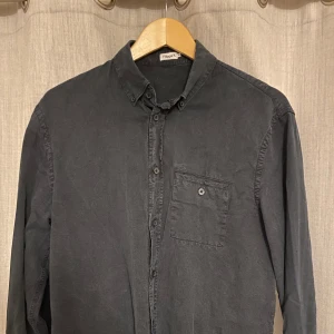 Skjorta Filippa K - Skjorta från Fillipa K i fint skick, strlk 48(S/M)