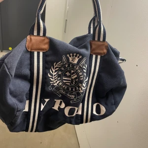 HV POLO VÄSKA  - Bra skick! 