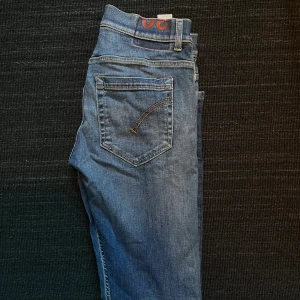 Dondup Jeans - Storlek 30  Blåa  