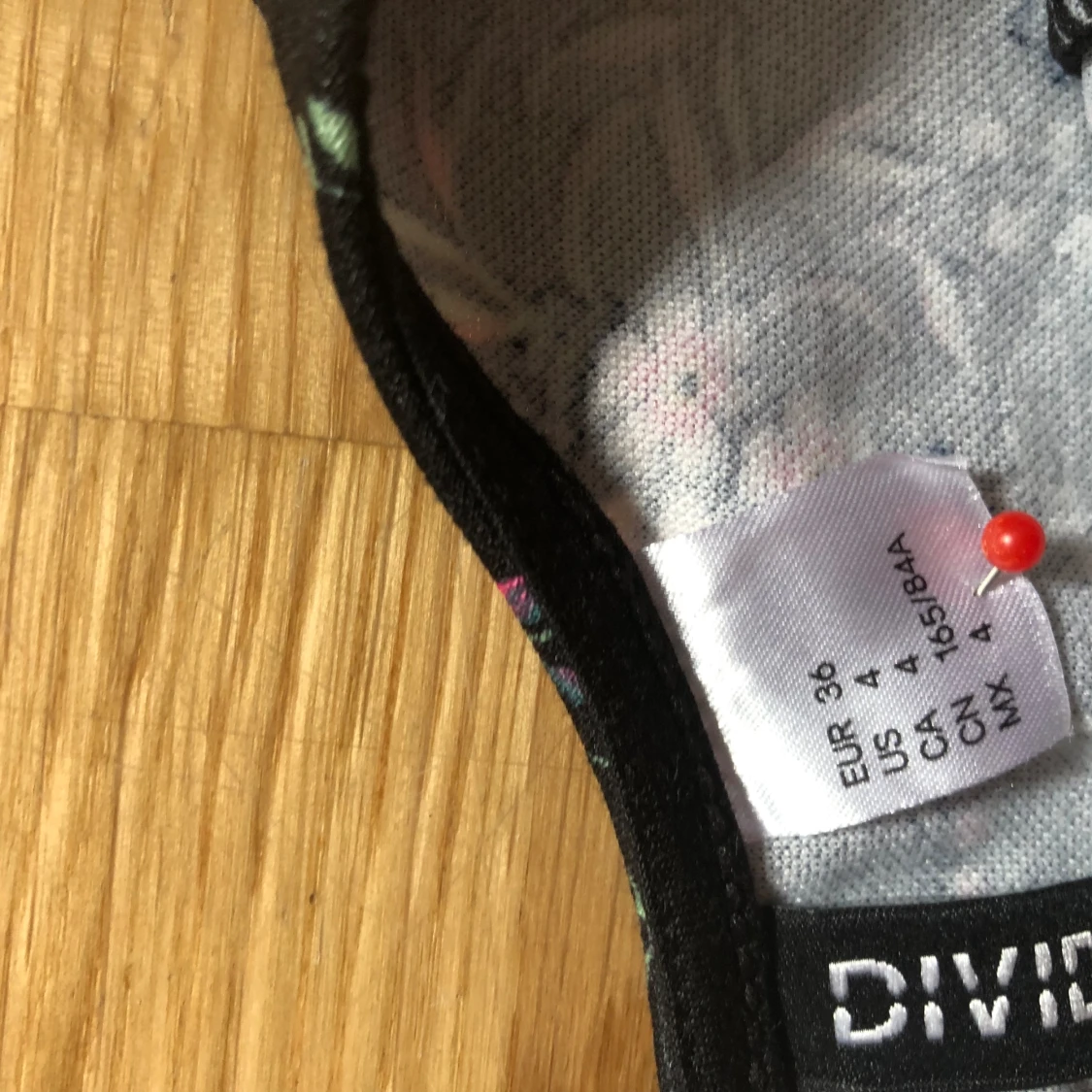 Klänning med blommor! 😍🌸 - 90