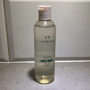 White musk showergel - Från The Bodyshop. Helt ny, 250 ml.