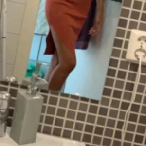 Kjol - Jätte fin kjol med slitz