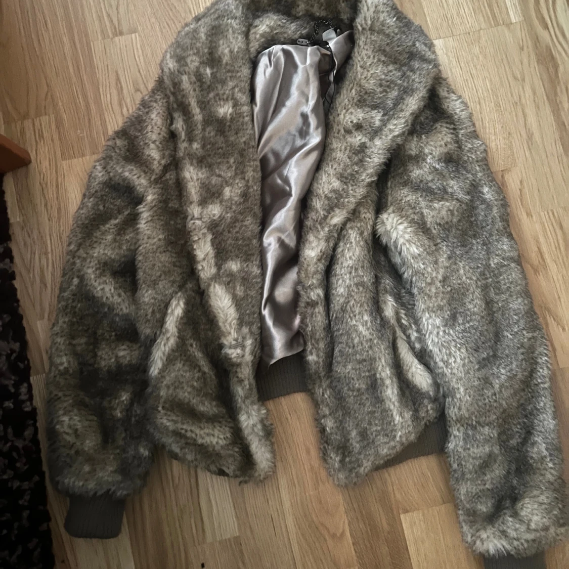 fur jacket / pälsjacka