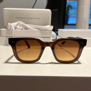 CHIMI 04 brown  - Tänkte sälja min CHIMI nu där jag inte har någon användning av dom längre. det är bra skick på dom och jag har knappt inte använt dom.