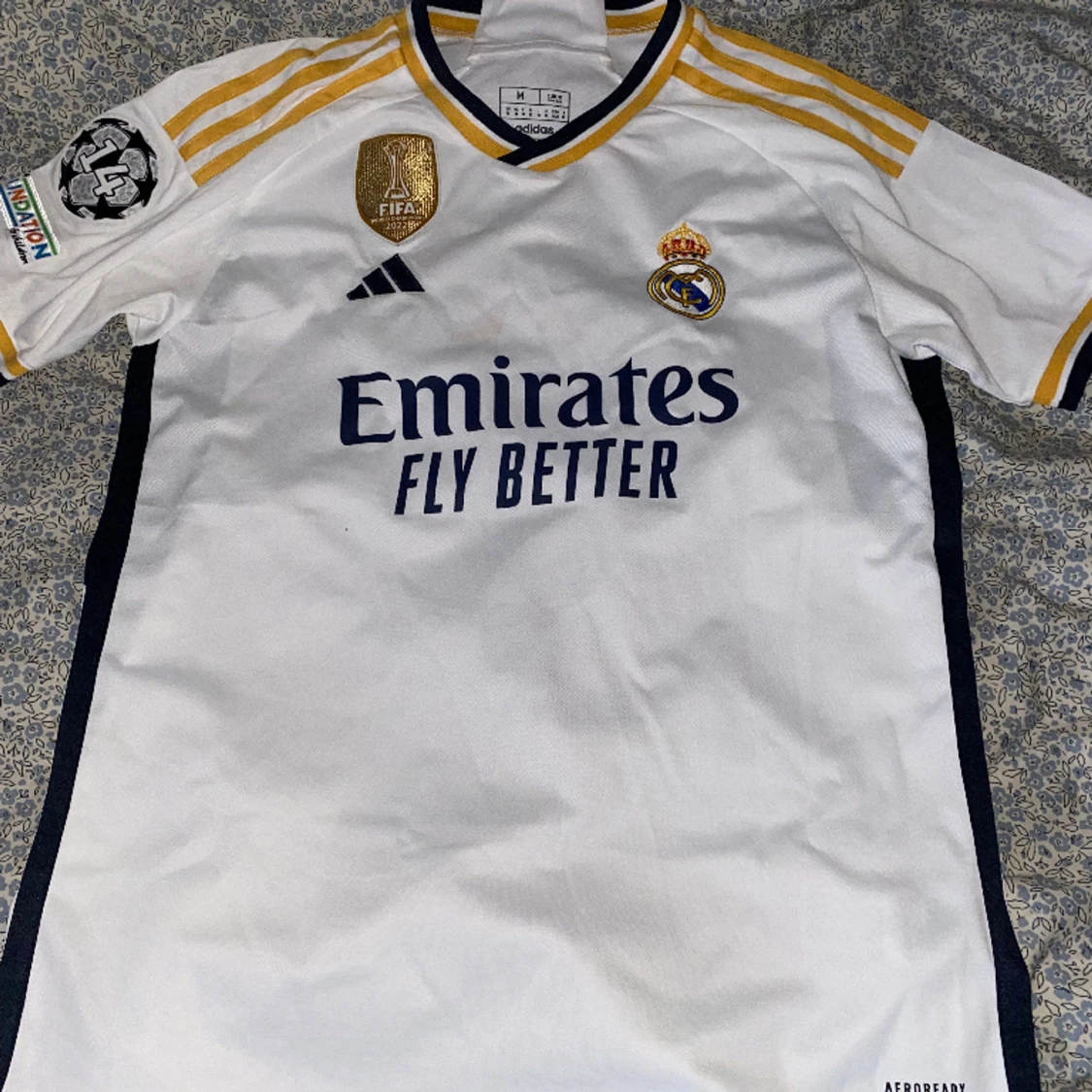 Real Madrid VINI JR 23/34 kit