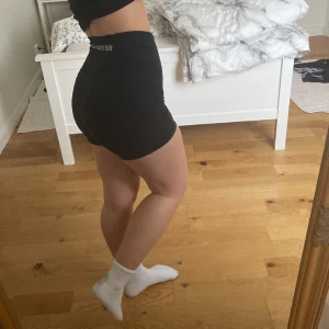 tränings shorts - snygga träningsshorts som jag tyvvär inte använder❤️