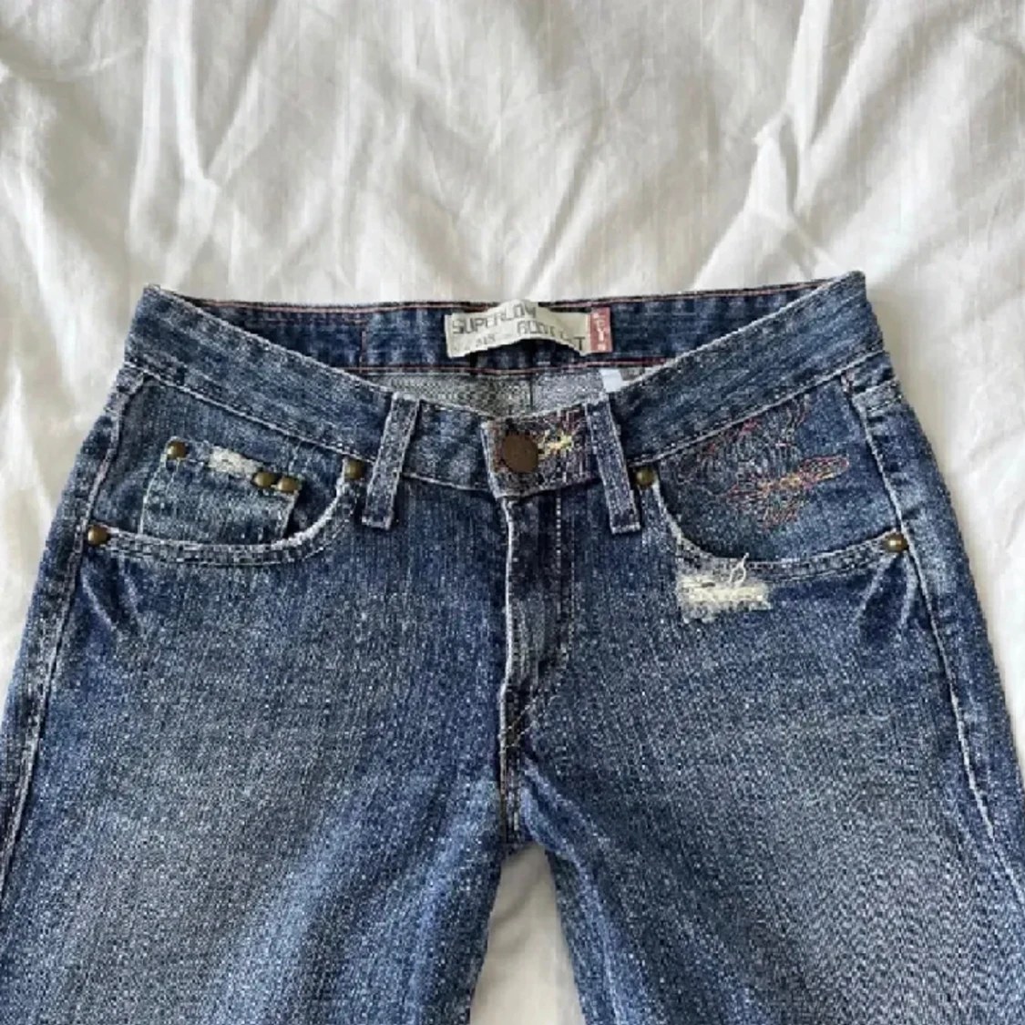 Lågmidjade Levis jeans  - 90