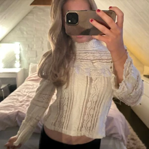 Blus - Jätte gullig, pris kan diskuteras💘