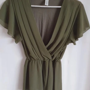 Volangblus - Super fin volang blus i storlek XS-S💞💞