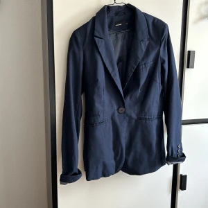 Veromoda kavaj - Blå kvinnlig kavaj