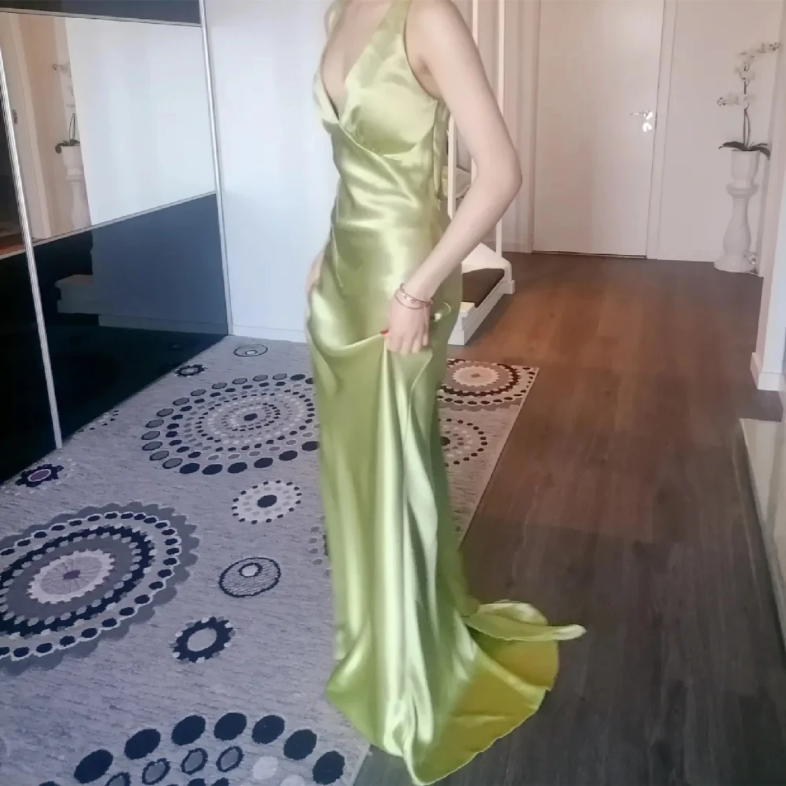 Grön silk klänning!