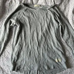 Säljer denna Oddmolly tröjan, då den inte kommit till användning. Endast testad!😇 
