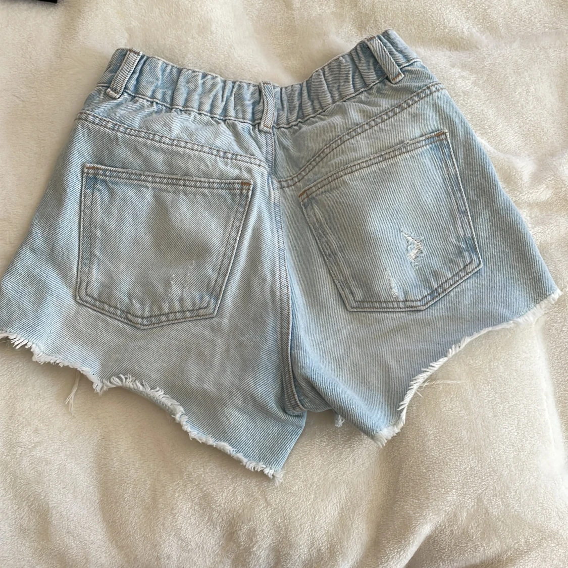Zara shorts  - 90