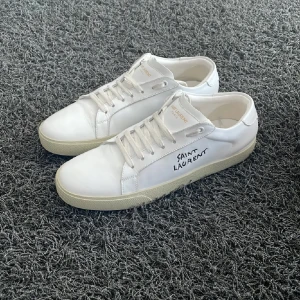 Saint Laurent skor - Skor i storlek 43