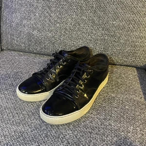 Lanvins - Säljer mina super feta lanvins🔥storlek 44 || nypris: 4400kr mitt pris bara 2000kr || skriv om ni har några frågor👍😁