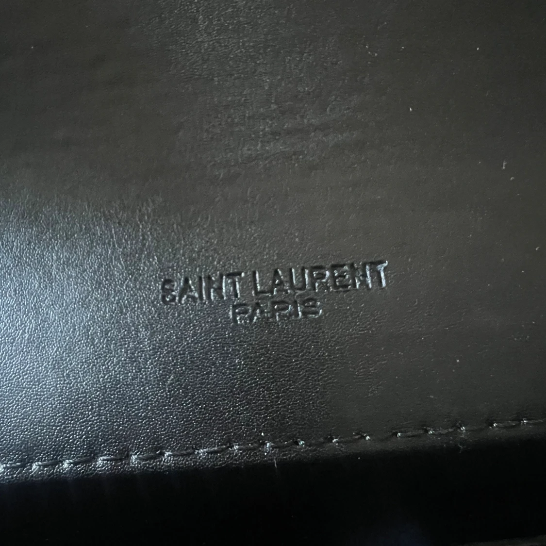 YSL väska säljs - 91