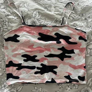 Linne topp - Linne topp från Newyorker i storlek L  