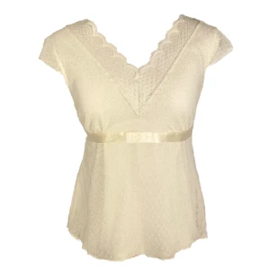 Mesh blus  - Finns att köpa på jealoussecondhand.com