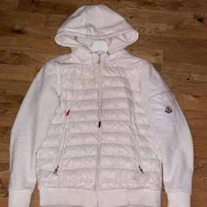 Moncler  - Moncler Cardigan 