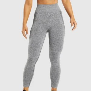 GymShark tränings tights  - Säljer dessa träningstightsen från GymShark!! 