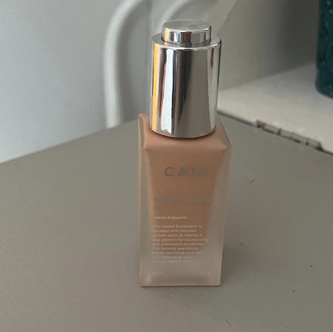 Caia serum foundation  - 91