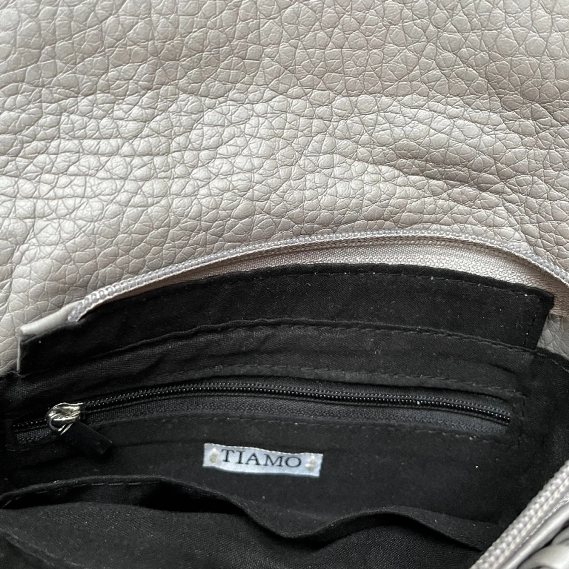 Liten tiamo väska - 91