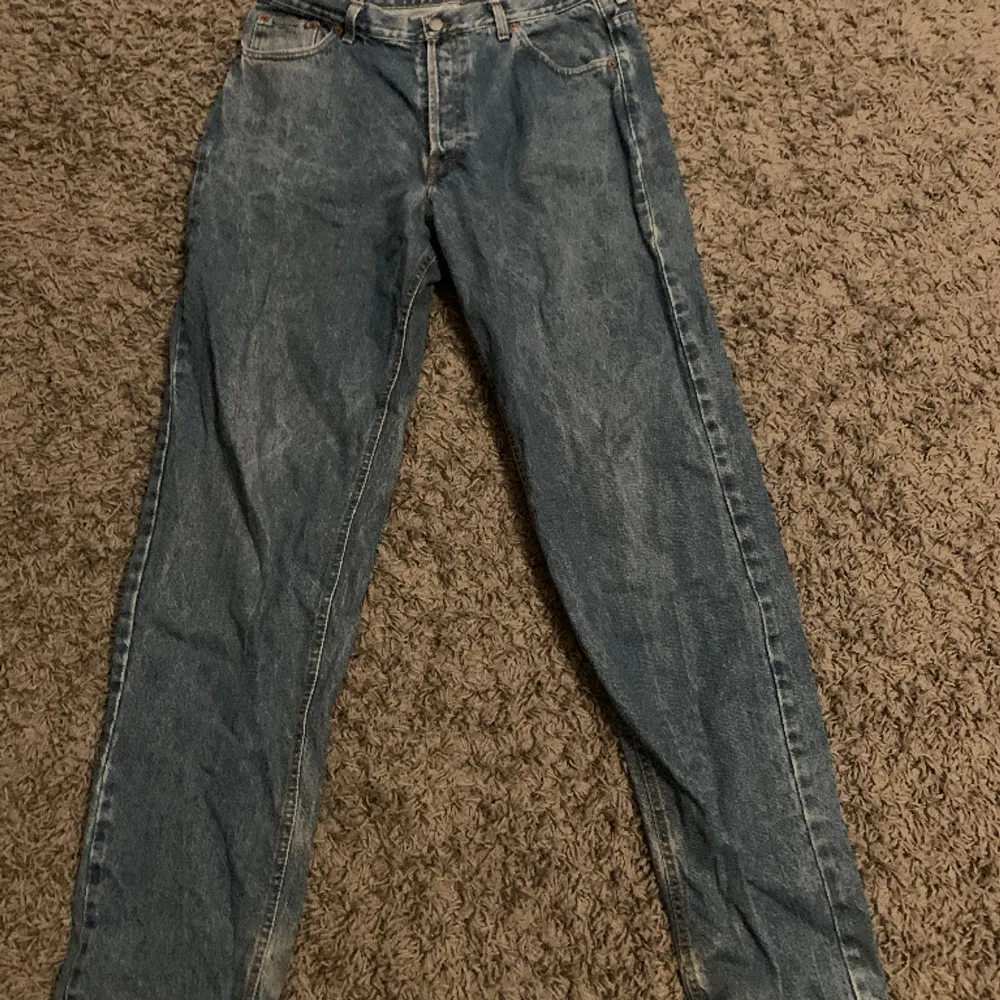 W32/33 L34. Jeans & Byxor.
