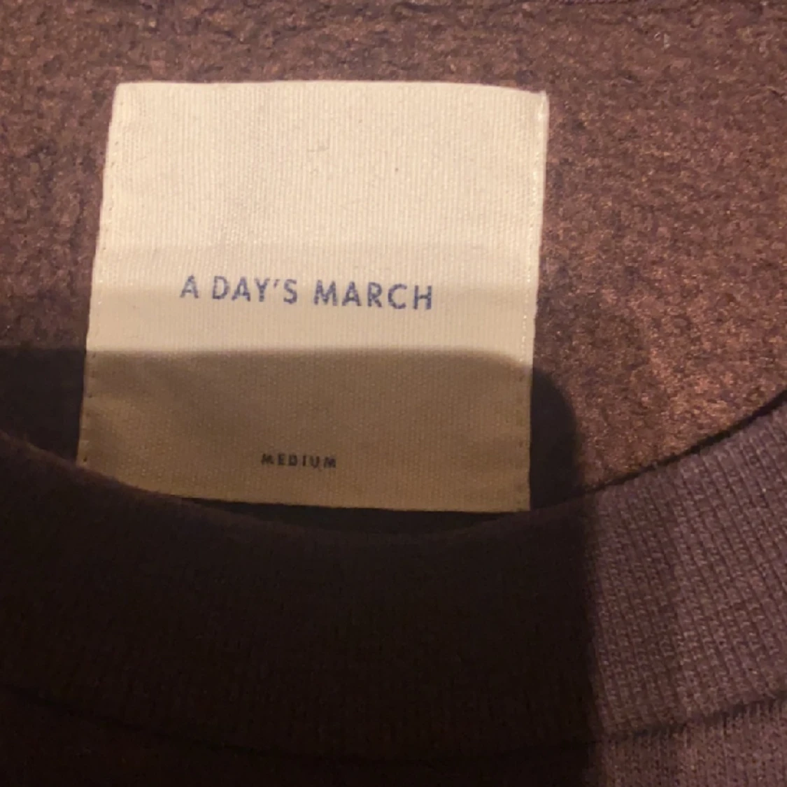 A day’s march sweatshirt wine red  - 90