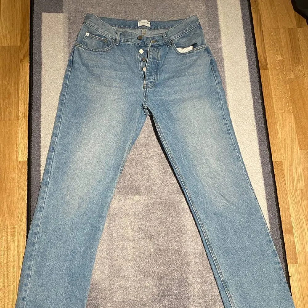 Loose fit/ Regular Fit. Jeans & Byxor.