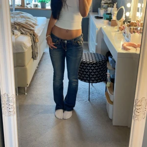 True religion jeans - Säljer mina jätte fina  true religion jeans, jätte bra skick!💕