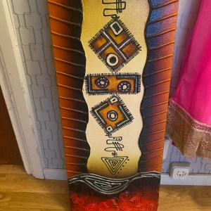 Afrikansk konst - En bärbar konst tavla handgjord i kenya 