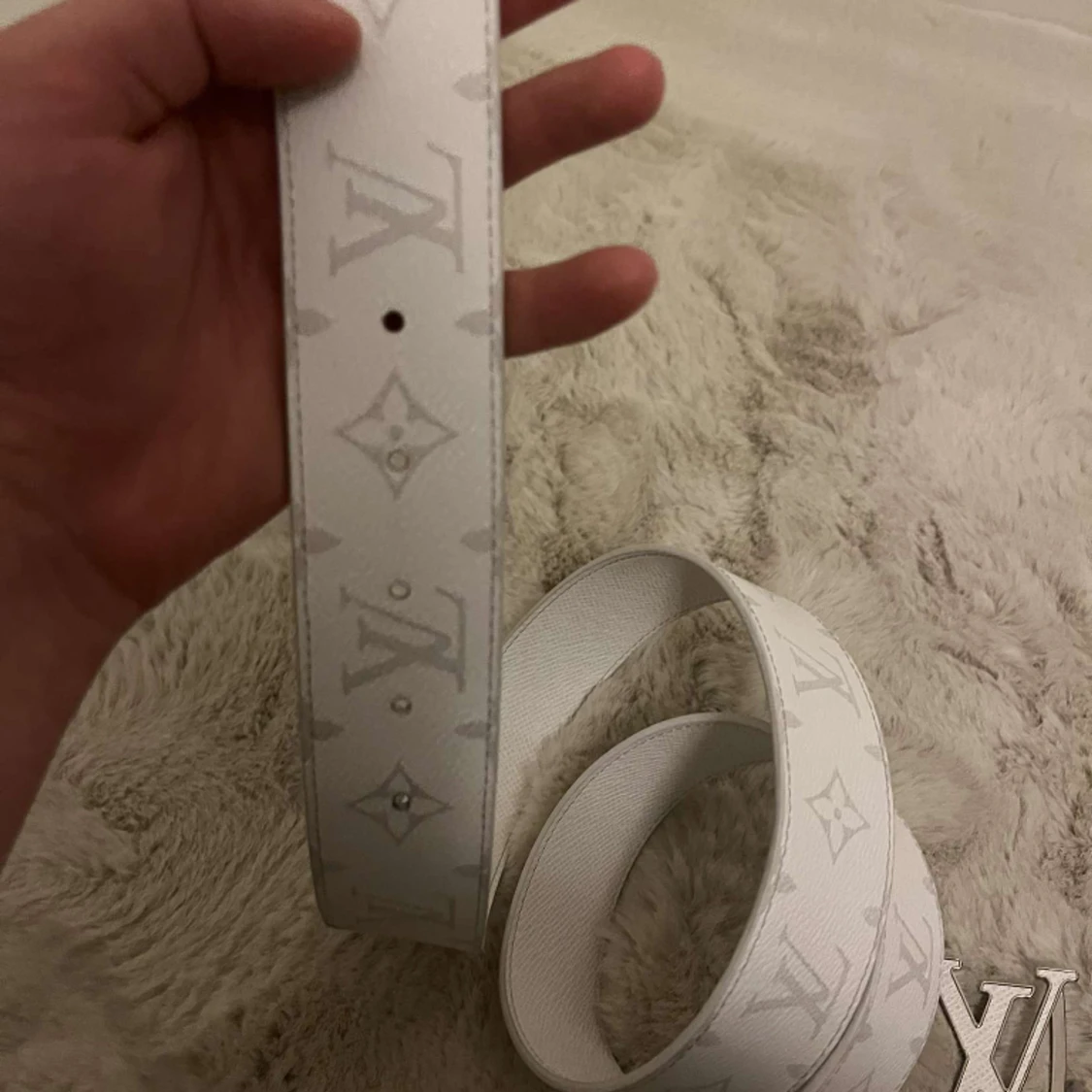 LV Initiales 40mm Reversible Belt - 91