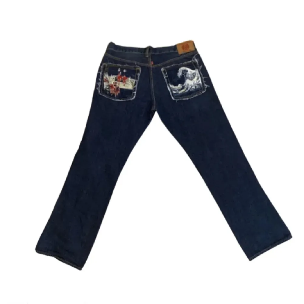 Sjukt snygga RMC jeans, inga stora tecken på användning. Skriv om ni undrar nått mer!. Jeans & Byxor.