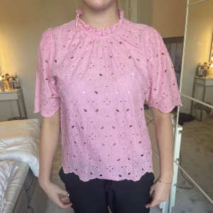 Rosa topp - Rosa sommar topp från lindex. 