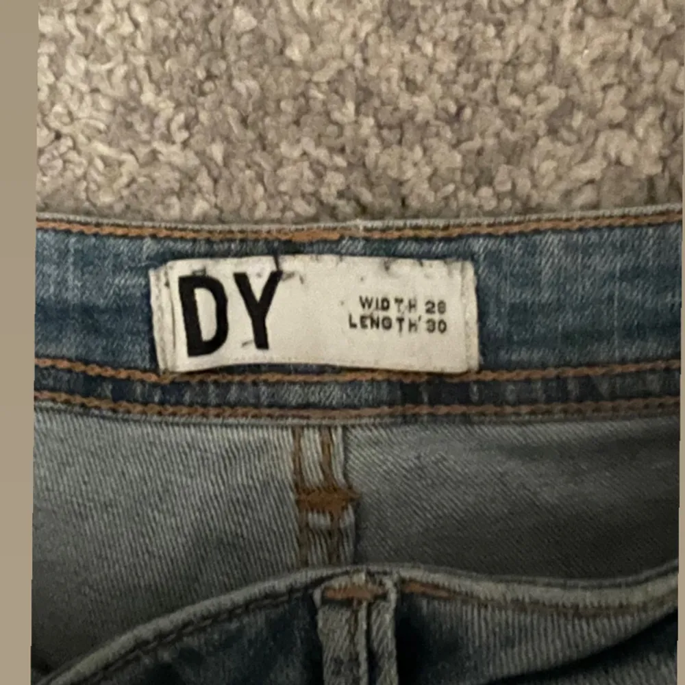 Bra skick Säljer då det inte kommer till användning OBS! EJ FRI FRAKT!. Jeans & Byxor.