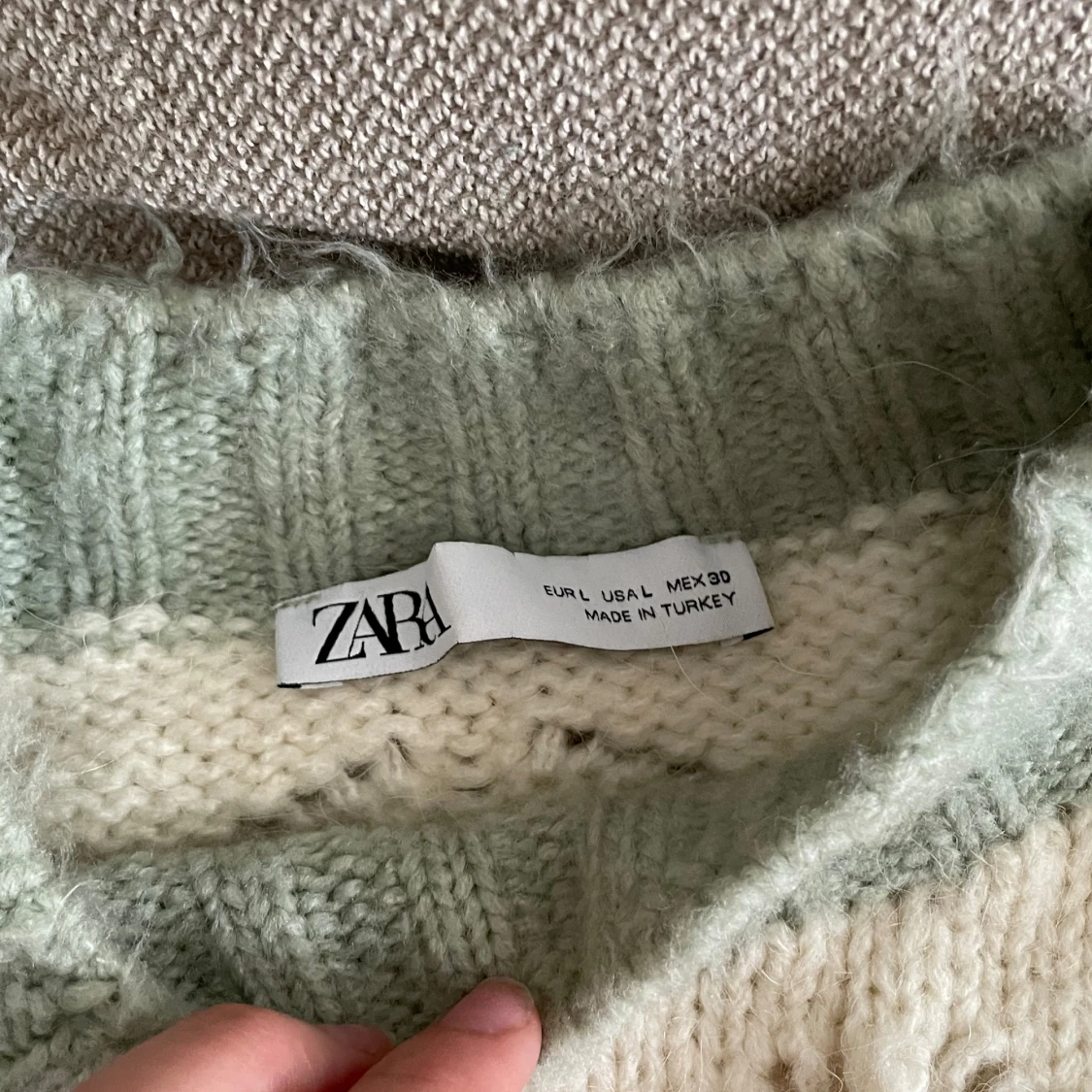 Stickad Zara tröja - 90