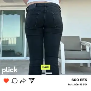 säljer dessa ltb jeans i nån gammal modell. aldrig använda och köpta här på Plick. inte mina bilder utan bilder från hon jag köpte av. jeansen är raka men man kan sy om de om det är så. vill jätte gärna bli av med de. 