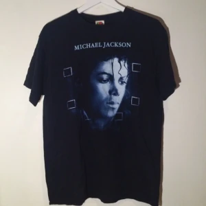  - cool tshirt med michael jackson-motiv, helt oanvänd 