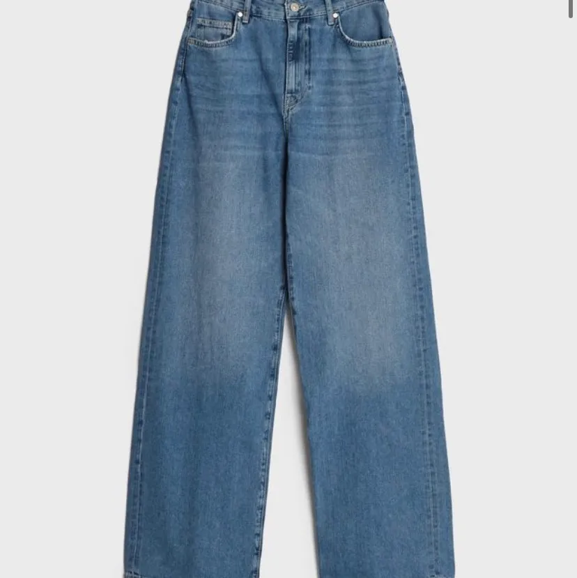 Nya vida jeans. Jättefina i storlek 34. 350kr + frakt om inte fler är intresserade. . Jeans & Byxor.