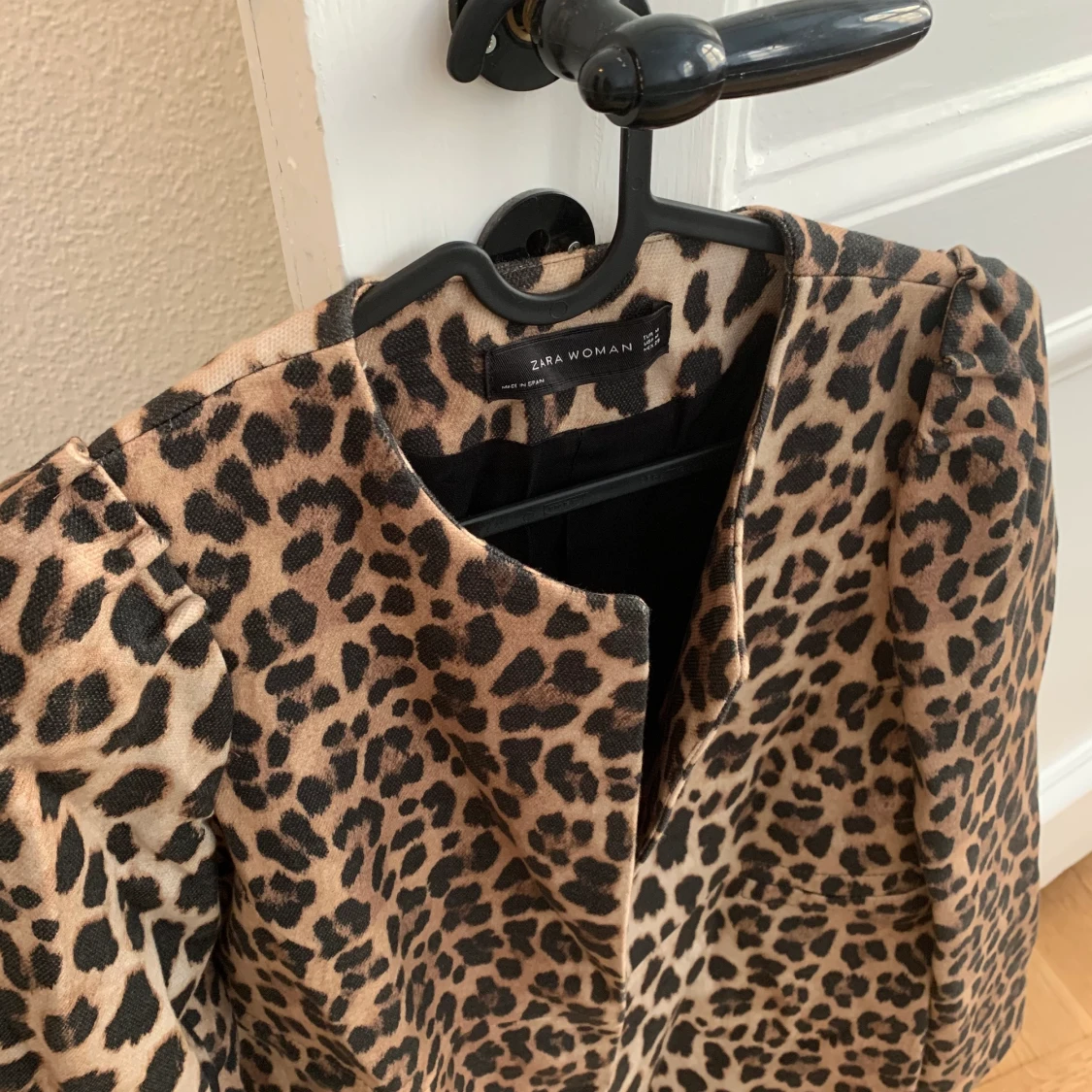 Leopardmönstrad kappa  - 90