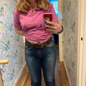 Skärp - Säljer ett snyggt brunt skärp 