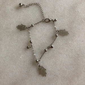 Fotlänk - Jätte fin fotlänk! Aldrig använd köpt från Tunisien, inte äkta silver 💖 